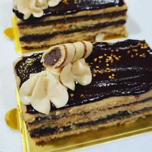 Specialty Cakes