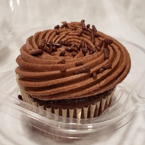 Classic Cake and Cupcakes