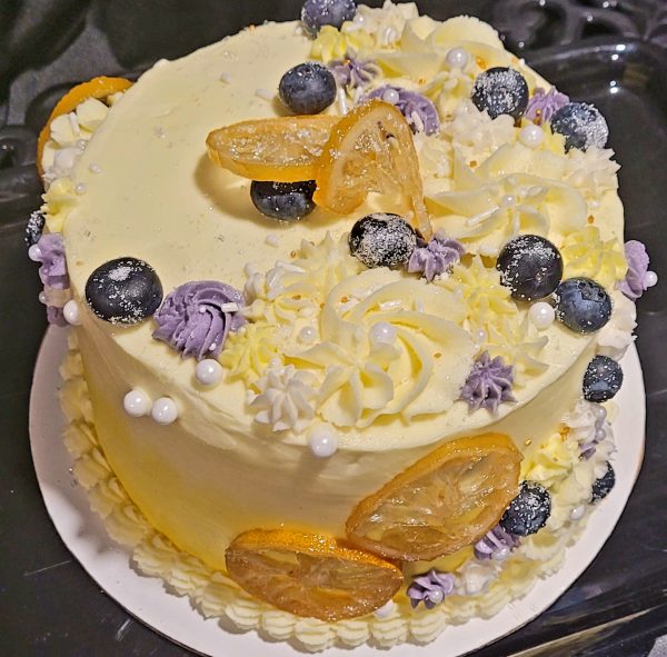 Gourmet Style Cakes and Cupcakes - Image 4